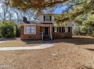 3209 Ellsworth Dr, Greenville, NC 27834