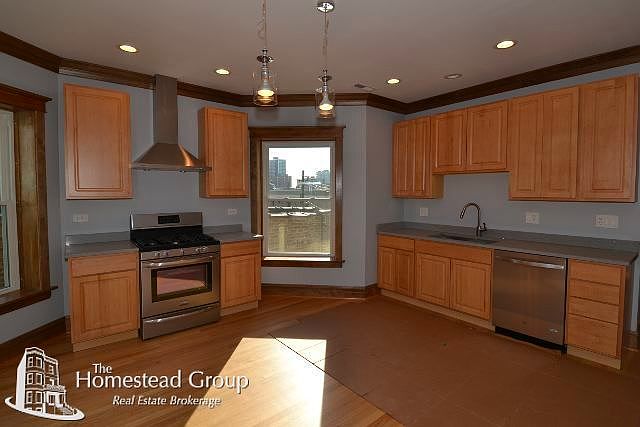 1st image of 1223 W Norwood St #1F