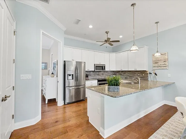 455 Nokomis Ave S #455 — Photo 14