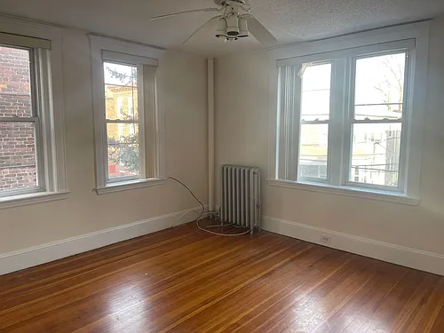 6 Barrows St #6 Photo 1
