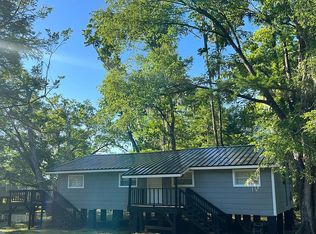 12997 Dove St, Maurepas, LA 70449