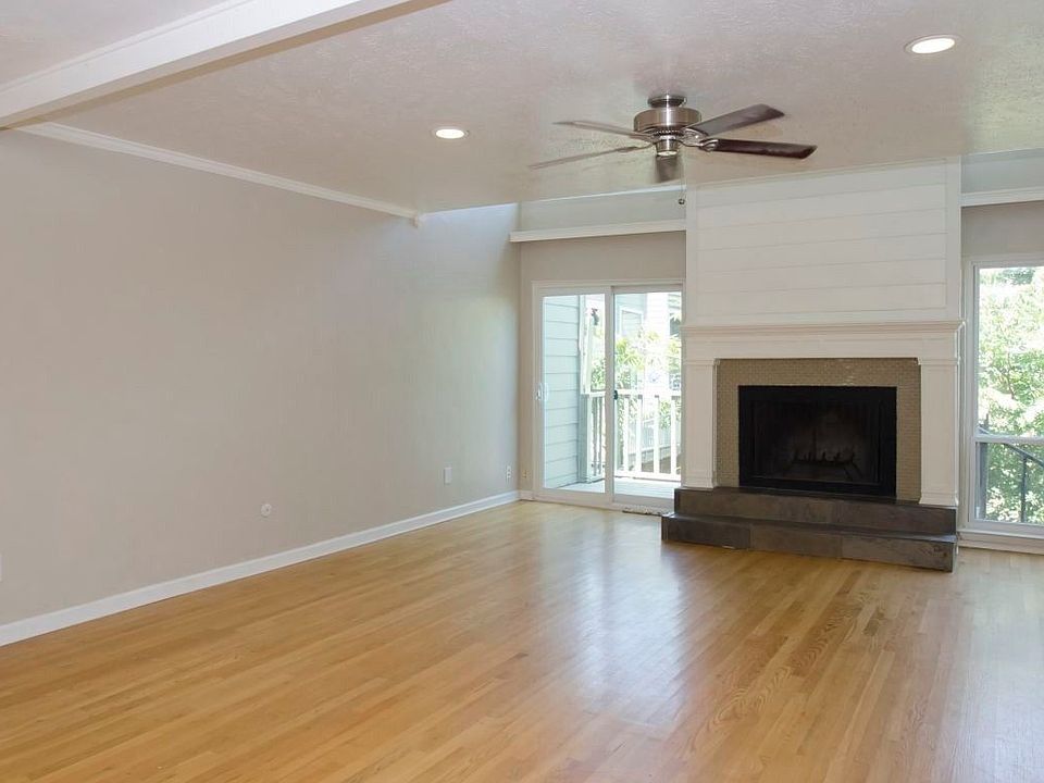 1st image of 6808 Eastridge Dr APT 13