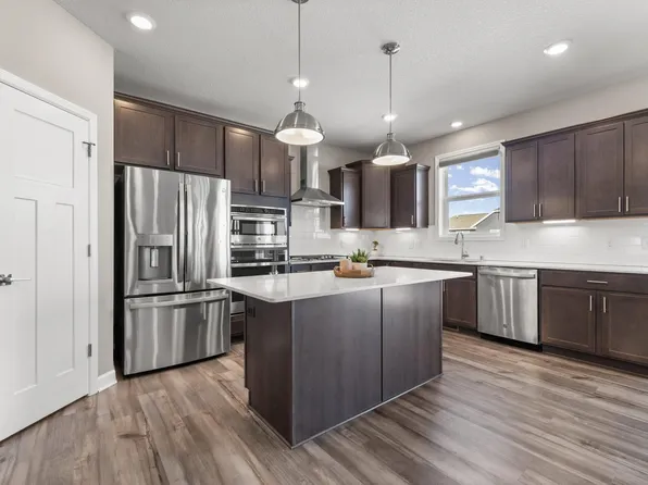 18053 Harlow Path, Lakeville, MN 55044