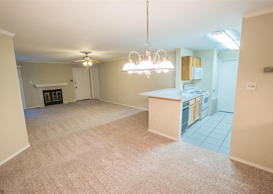 1st image of 10837 Braes Bend Dr
