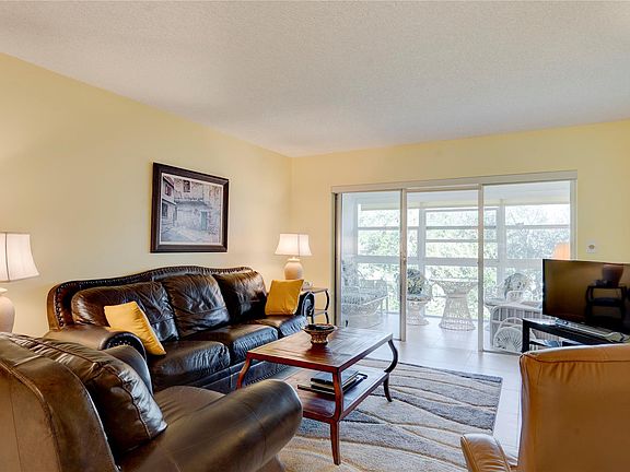 4th image of 1501 S Ocean Boulevard #325