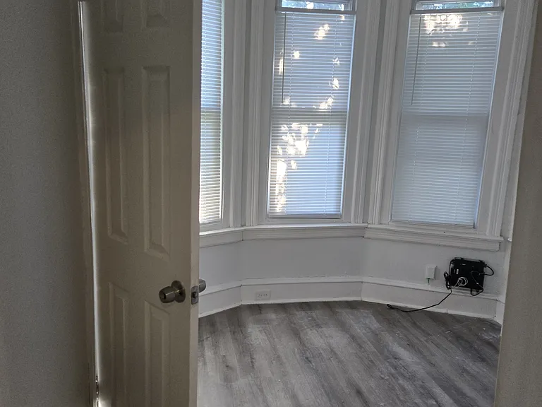 927 N Fallon St — Photo 7