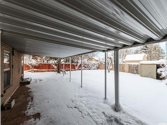 5th image of 3036 W Millerama Ave