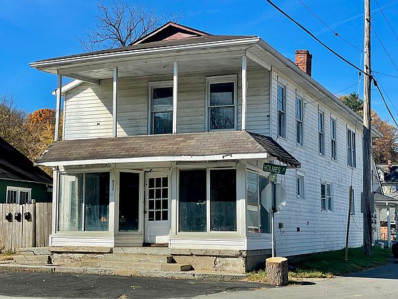 2nd image of 202 Holmes St