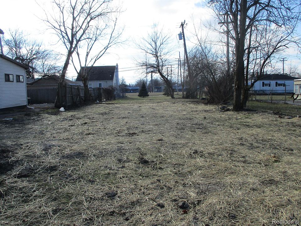 1st image of 12724 Georgiana Ave