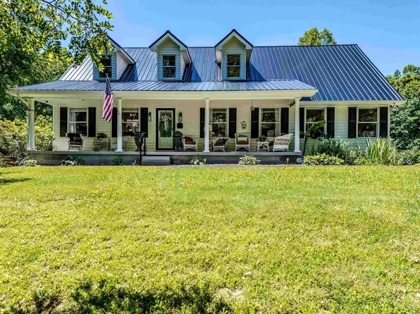 887 Trumbo Rd, Morehead, KY 40351