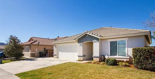 1605 Stoneside Dr Photo 1