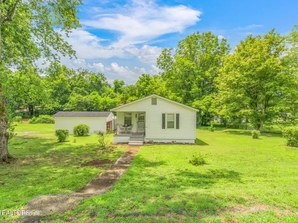 209 E Winchester St, Rockwood, TN 37854