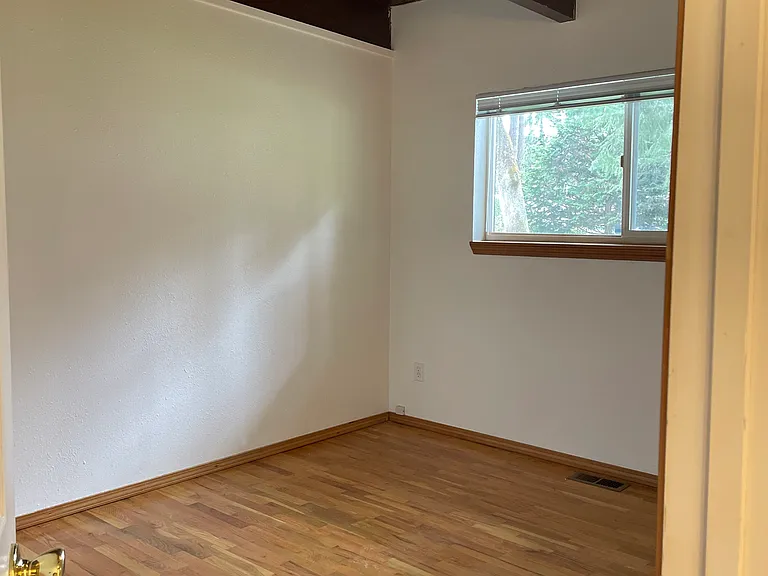 9613 Lake Steilacoom Dr SW #A — Photo 11