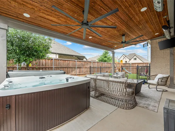 3732 Trail Creek Dr, Little Elm, TX 75068