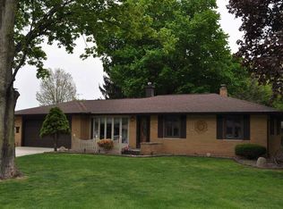 26348 Cottage Ave, Elkhart, IN 46514