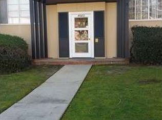 4080 Abourne Rd APT D, Los Angeles, CA 90008