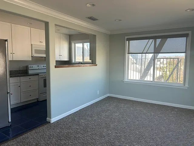 1 bed, 740 sqft, $3,450 — Photo 3