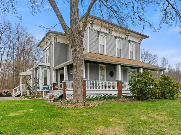 799 Greenville Rd, Bristolville, OH 44402