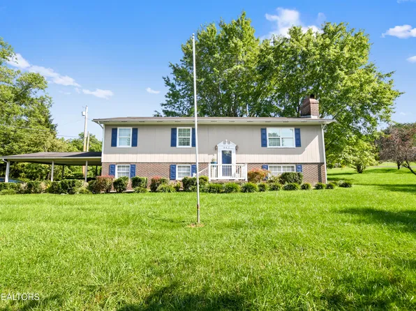 242 Scarlett Dr, La Follette, TN 37766