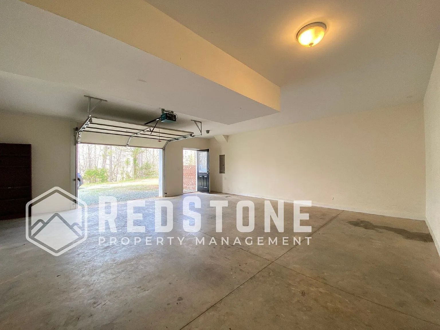 3 bed, 2.0 bath, $1,700 — Photo 4