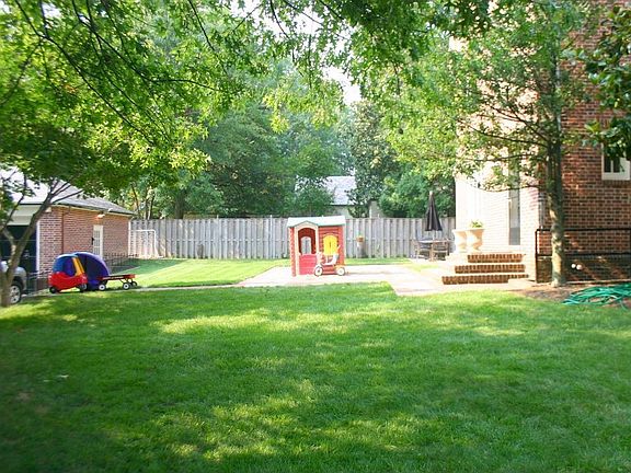 nice yard for play