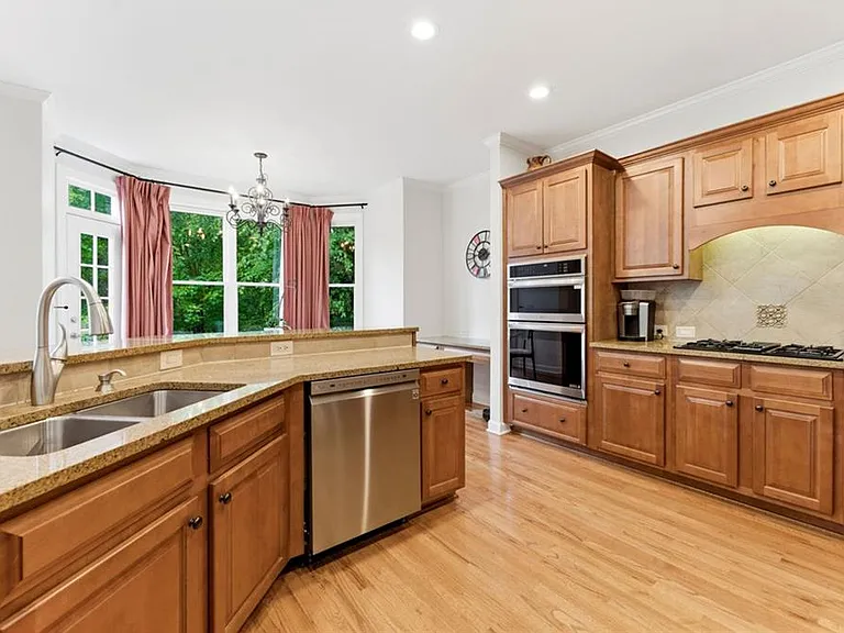 5398 Windsor Green Ct SE — Photo 14