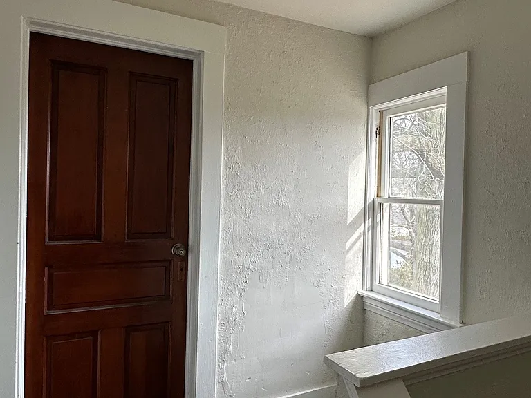14533 Clifton Blvd #3 — Photo 6
