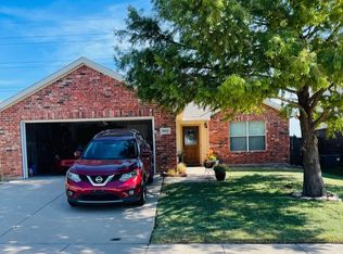 9952 Sparrow Hawk Ln, Fort Worth, TX 76108