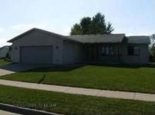 402 Shady Ln, Holmen, WI 54636