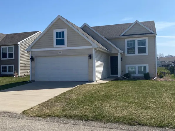 11602 Koala Bear Dr SE, Alto, MI 49302
