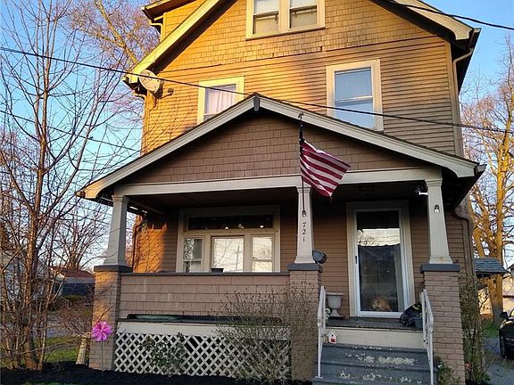 2nd image of 721 Cherry Ave