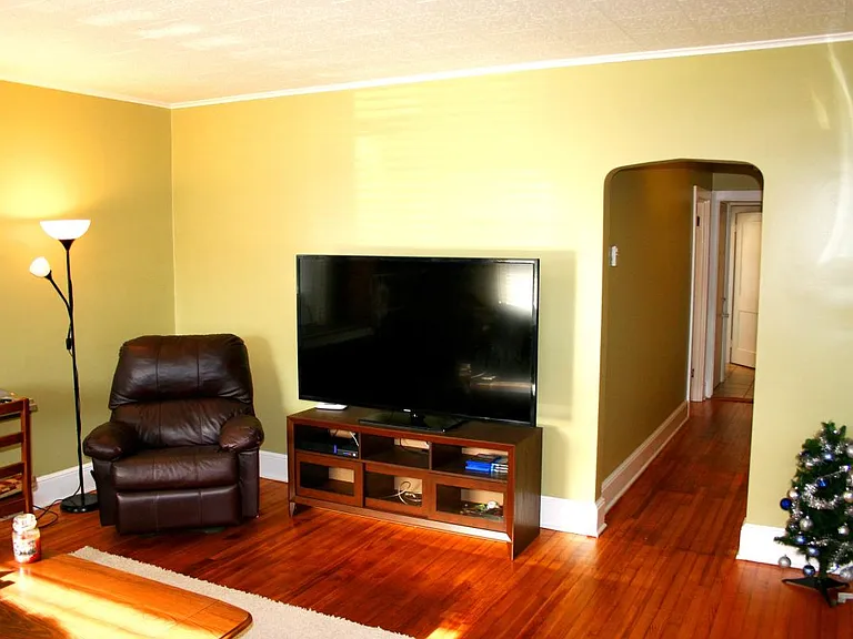 117 W Walnut St #1 — Photo 10