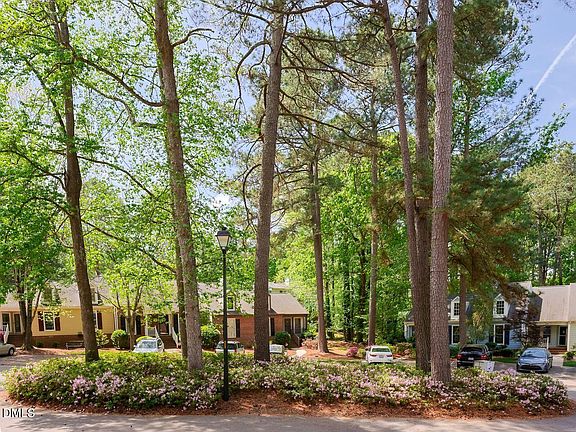 5th image of 138 Renwick Ct