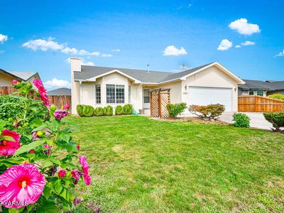 1707 Parsons Loop, Yakima, WA, 98908