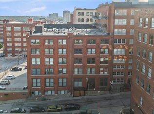 700 Broadway Blvd #208, Kansas City, MO 64105