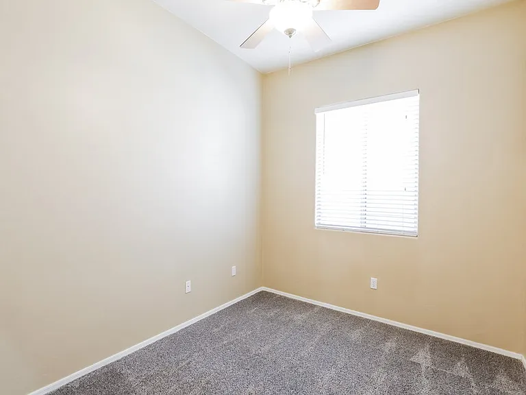 7129 W Autumn Gold Ct — Photo 12
