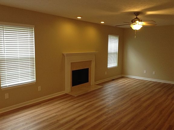 4th image of 4441 Acclivis Dr