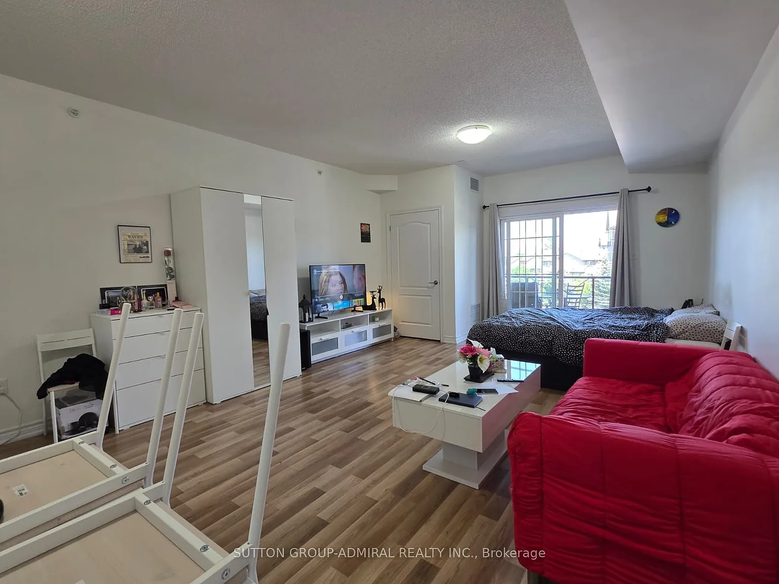 Studio, $1,800 — Photo 4