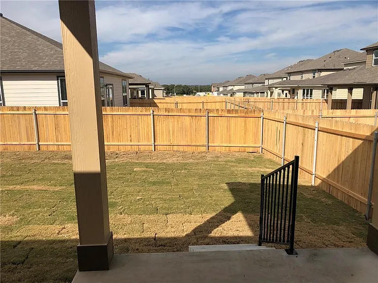 625 Jud Allen Way — Photo 18