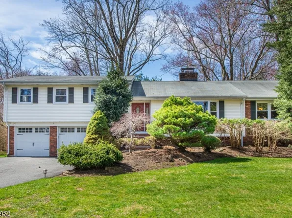 62 SHONGUM RD, Randolph Twp., NJ 07869