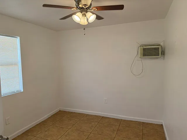2 bed, 800 sqft, $1,200 — Photo 4