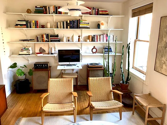 Rented by Jonathan Wachtel, LREB | media 27