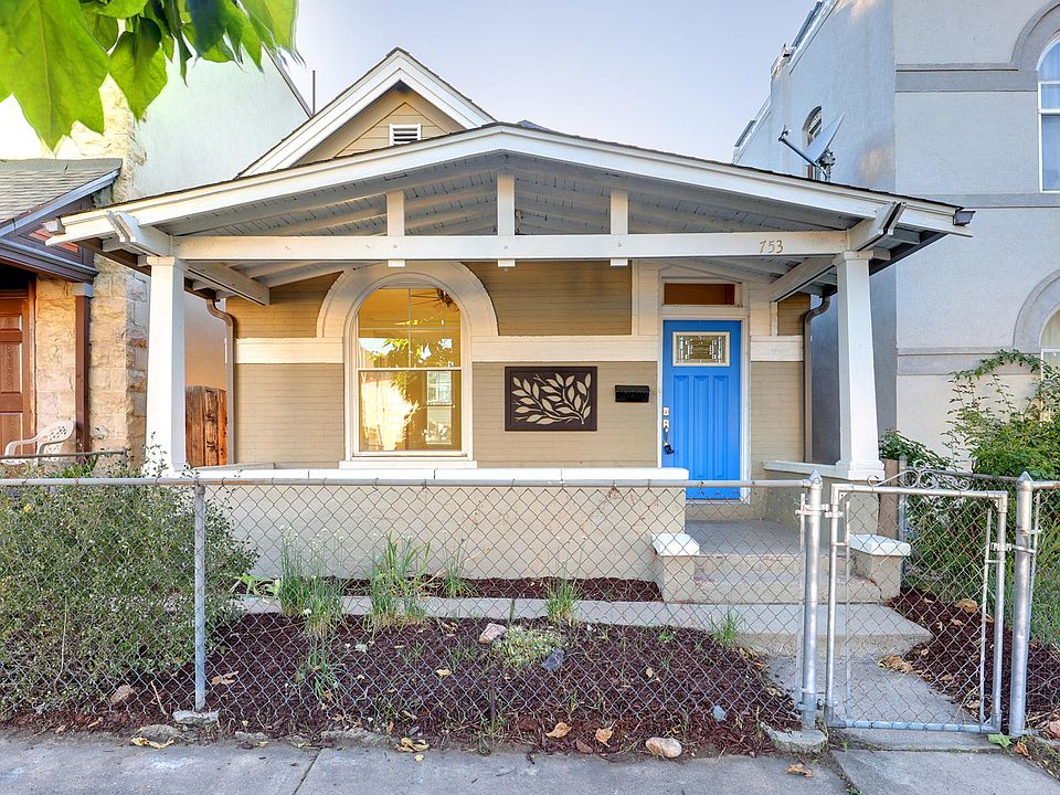 1st image of 753 N Galapago St