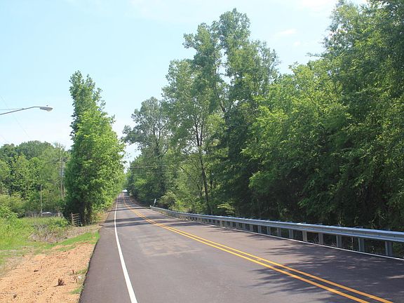 2nd image of 11884 Highway 4 W