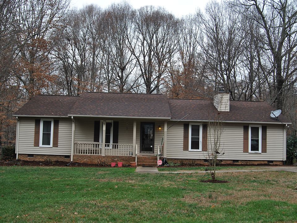 1st image of 126 Lauren Ct