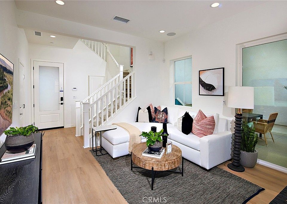 1st image of 4545 S Grant Paseo