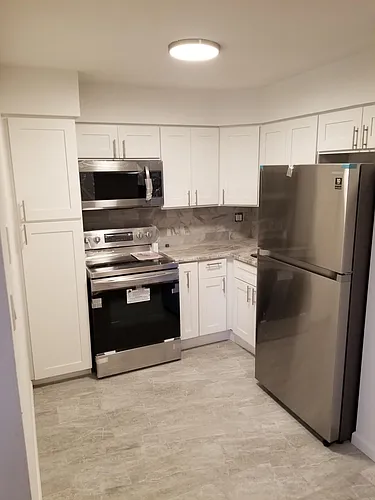 3923 Lankenau Ave Photo 1