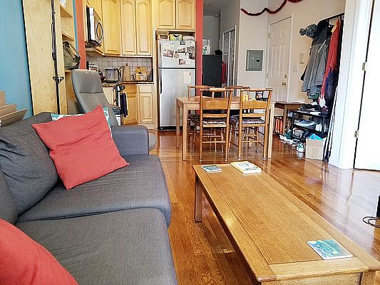 1st image of 387 14th St #3