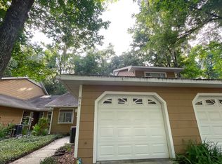 910 SW 50th Way, Gainesville, FL 32607
