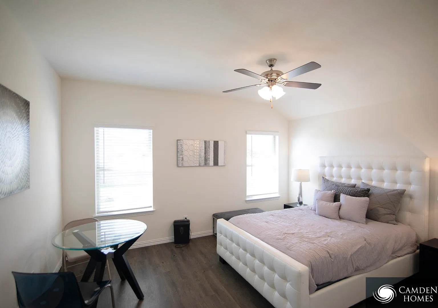 10153 Manzanilla Ave — Photo 4